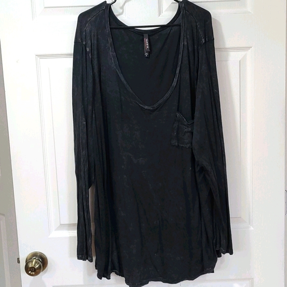 TORRID Washed Look V Neck Long Sleeve Tee
